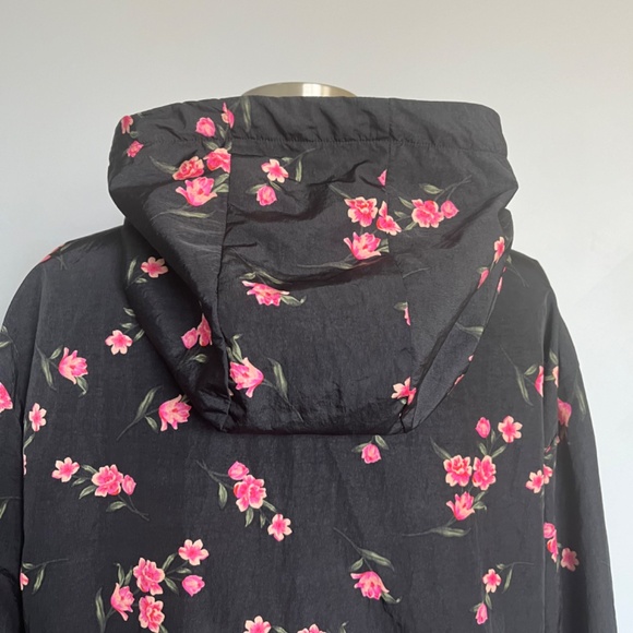 Victoria's Secret Pink Long Floral Bloom Cherry blossom Anorak Windbreaker Jacke - Picture 12 of 16